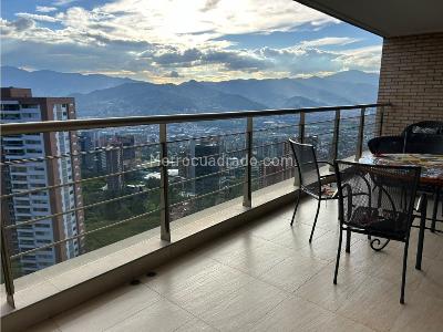 Apartamento en venta en El Poblado, Medellín · foto 3 de 20