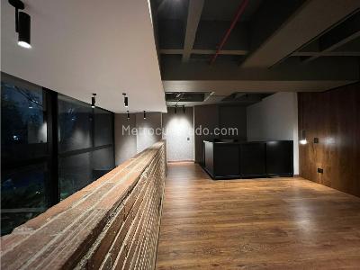 Apartamento en venta en El Poblado, Medellín · foto 2 de 9