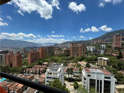 Apartamento de 3 alcobas en venta en El Poblado, Medellín, 128 m² · foto 14 de 15