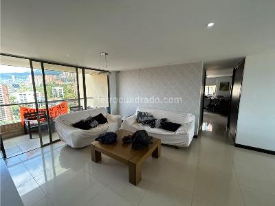 Apartamento de 3 alcobas en venta en El Poblado, Medellín, 128 m² · foto 6 de 15