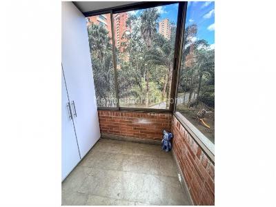 Apartamento de 3 alcobas en venta en El Poblado, Medellín, 244 m² · foto 20 de 20