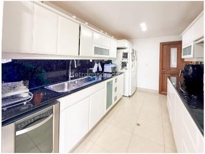 Apartamento de 3 alcobas en venta en El Poblado, Medellín, 244 m² · foto 7 de 20
