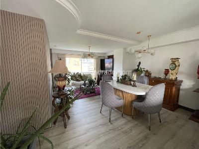 Apartamento en venta en La Frontera, Envigado · foto 2 de 12