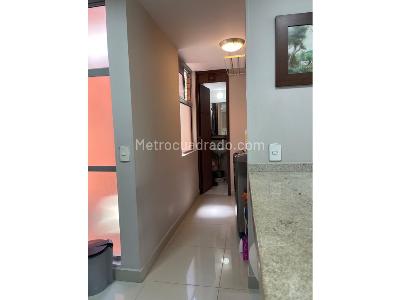 Apartamento de 3 alcobas en venta en Loma Del Chocho, Envigado, 124 m² · foto 13 de 20