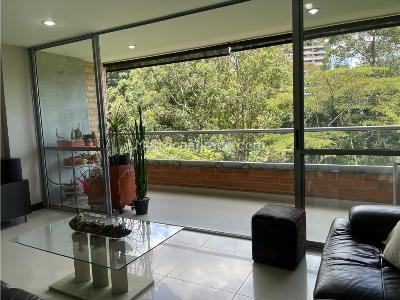 Apartamento de 3 alcobas en venta en Loma Del Chocho, Envigado, 124 m² · foto 4 de 20
