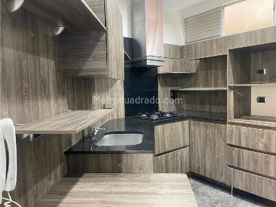 Apartamento de 3 alcobas en venta en San Lucas, Medellín, 128 m² · foto 5 de 16