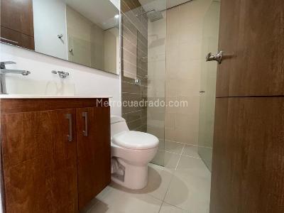 Apartamento de 3 alcobas en venta en El Poblado, Medellín, 110 m² · foto 13 de 20