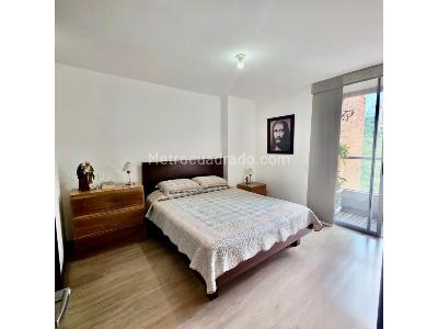 Apartamento de 2 alcobas en venta en Loma De Las Brujas, Envigado, 81 m² · foto 11 de 20