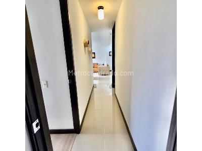 Apartamento de 2 alcobas en venta en Loma De Las Brujas, Envigado, 81 m² · foto 19 de 20