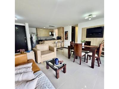 Apartamento de 2 alcobas en venta en Loma De Las Brujas, Envigado, 81 m² · foto 2 de 20