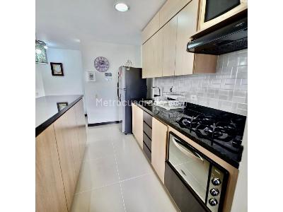 Apartamento de 2 alcobas en venta en Loma De Las Brujas, Envigado, 81 m² · foto 7 de 20