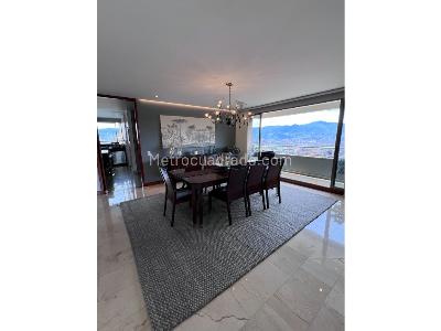 Apartamento en venta en El Poblado, Medellín · foto 2 de 19