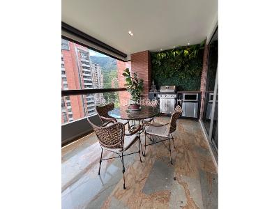 Apartamento en venta en El Poblado, Medellín · foto 8 de 19