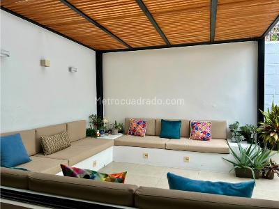 Casa de 4 alcobas en venta en El Poblado, Medellín, 266 m² · foto 18 de 20