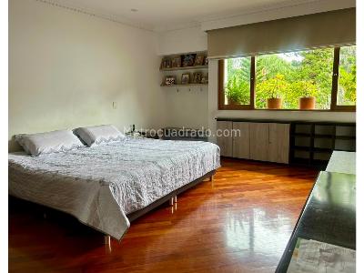 Casa de 4 alcobas en venta en El Poblado, Medellín, 266 m² · foto 20 de 20