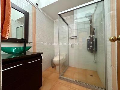 Casa de 4 alcobas en venta en El Poblado, Medellín, 266 m² · foto 8 de 20