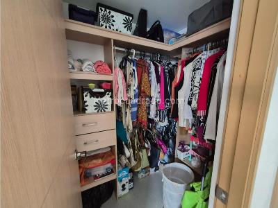 Apartamento de 2 alcobas en venta en La Abadia, Envigado, 61 m² · foto 11 de 20