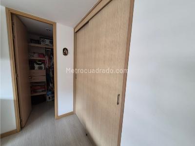 Apartamento de 2 alcobas en venta en La Abadia, Envigado, 61 m² · foto 6 de 20