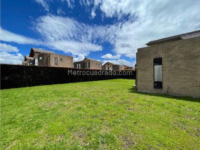 Casa de 3 alcobas en venta en Cajica, Cajicá, 128 m² · foto 2 de 20