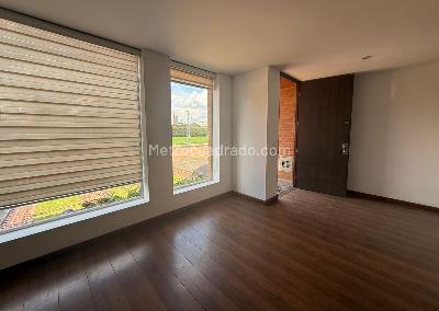 Casa en venta en Santa Lucia, Chía · foto 4 de 15