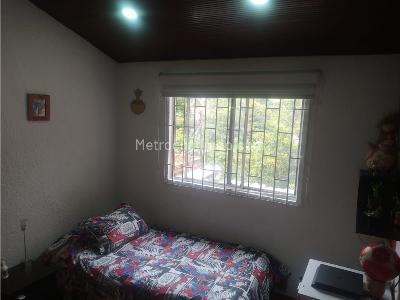 Casa de 3 alcobas en venta en Modelia, Bogotá, 120 m² · foto 18 de 20