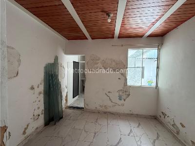 Casa de 5 alcobas en venta en Ricaurte, Bogotá, 370 m² · foto 16 de 20