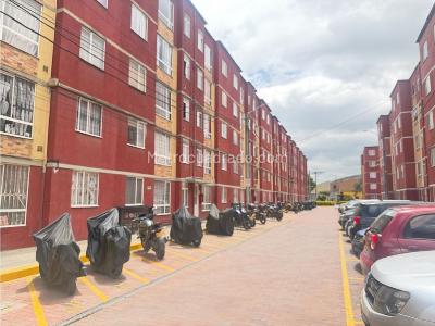 Apartamento en venta en Fontibon, Bogotá · foto 3 de 17