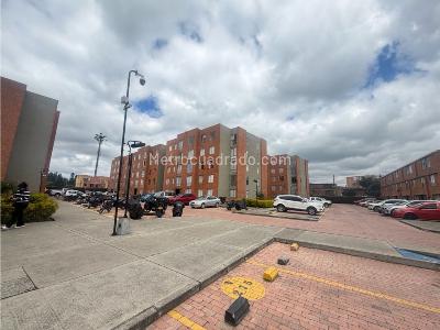 Apartamento de 3 alcobas en venta en Trojes, Funza, 60 m² · foto 5 de 20