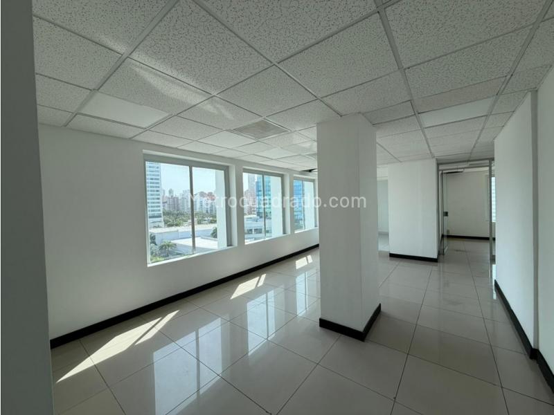 Oficina en Arriendo, El Prado, Barranquilla - Więcej