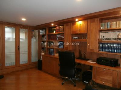 Casa de 4 alcobas en venta en Aticos De La Colina, Bogotá, 268 m² · foto 9 de 20