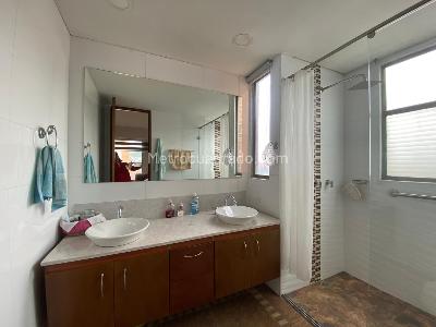 Apartamento de 3 alcobas en venta en Gratamira Reserva, Bogotá, 136 m² · foto 14 de 20