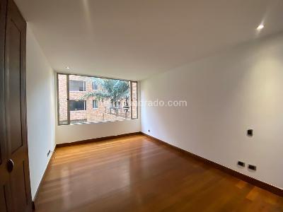Apartamento de 3 alcobas en venta en Santa Barbara Multicentro, Bogotá, 293 m² · foto 9 de 20