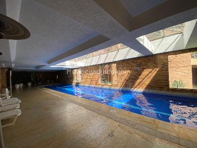 Apartamento de 3 alcobas en venta en Santa Barbara Multicentro, Bogotá, 293 m² · foto 14 de 20