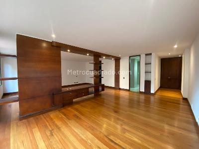 Apartamento de 3 alcobas en venta en Santa Barbara Multicentro, Bogotá, 293 m² · foto 6 de 20