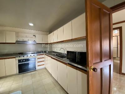 Apartamento en venta en Chico San Patricio, Bogotá · foto 18 de 20