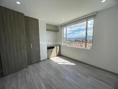 Apartamento de 3 alcobas en venta en Colinas De Suba, Bogotá, 140 m² · foto 8 de 20