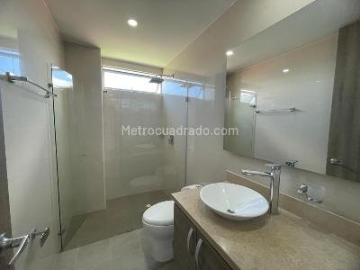 Apartamento de 3 alcobas en venta en Colinas De Suba, Bogotá, 140 m² · foto 15 de 20