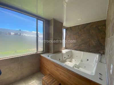 Apartamento de 3 alcobas en venta en Colinas De Suba, Bogotá, 140 m² · foto 20 de 20