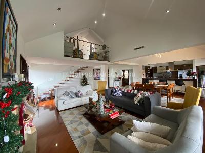 Apartamento de 4 alcobas en venta en Cerros Altos De Suba, Bogotá, 200 m² · foto 2 de 20
