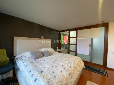 Apartamento de 3 alcobas en venta en Reserva De Gratamira, Bogotá, 126 m² · foto 12 de 20