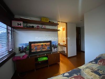 Apartamento de 3 alcobas en venta en Reserva De Gratamira, Bogotá, 126 m² · foto 8 de 20