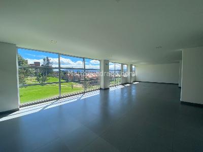 Apartamento de 3 alcobas en venta en Colina Gratamira, Bogotá, 130 m² · foto 17 de 20