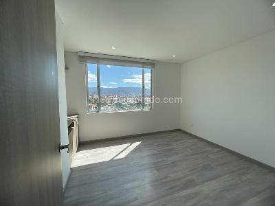 Apartamento de 3 alcobas en venta en Colina Gratamira, Bogotá, 130 m² · foto 8 de 20