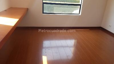 Casa de 4 alcobas en venta en Hacienda Fontanar, Chía, 289 m² · foto 10 de 20