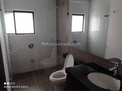 Casa de 4 alcobas en venta en Hacienda Fontanar, Chía, 662 m² · foto 11 de 17