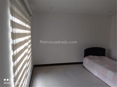 Casa de 4 alcobas en venta en Hacienda Fontanar, Chía, 662 m² · foto 12 de 17