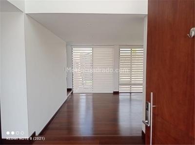 Casa de 4 alcobas en venta en Hacienda Fontanar, Chía, 662 m² · foto 6 de 17