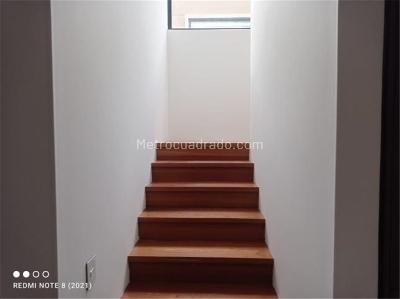 Casa de 4 alcobas en venta en Hacienda Fontanar, Chía, 662 m² · foto 7 de 17