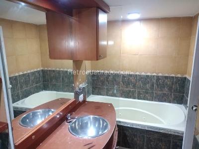Apartamento de 3 alcobas en venta en Abadia De Los Lores, Bogotá, 86 m² · foto 8 de 20