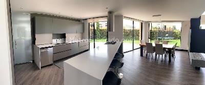 Casa de 3 alcobas en venta en Cajicá, 285 m² · foto 2 de 10